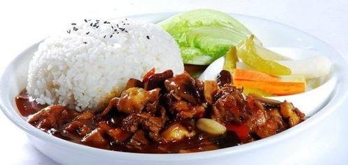 带你吃瓜野生盖饭人,探寻人生百味中的瓜田乐趣