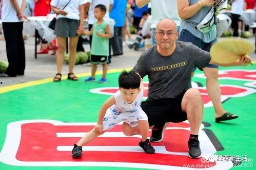 围观的吃瓜者,揭秘网络舆论背后的故事