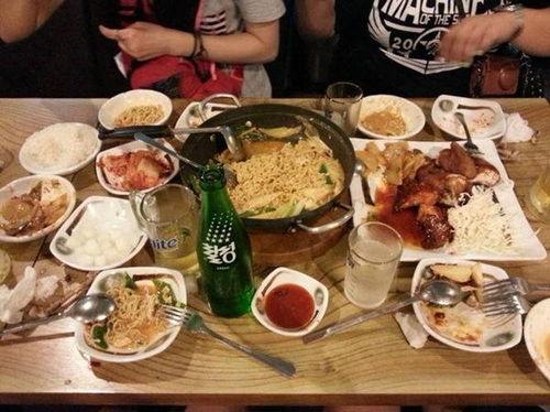 婉婉吃瓜夜宵,揭秘娱乐圈幕后故事